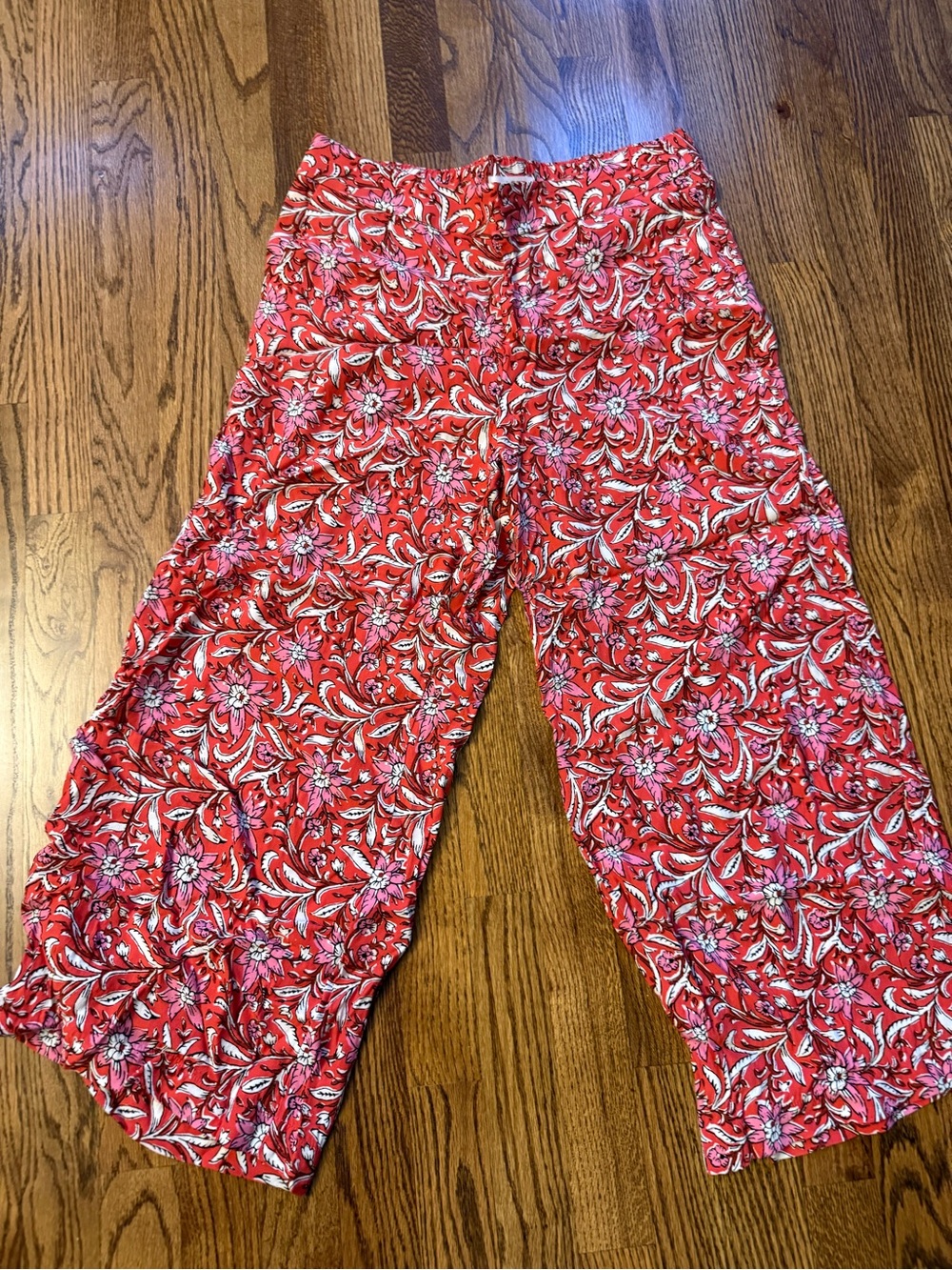 LOFT Red Floral Wide-Leg Cropped Women’s Pants 24” inseam